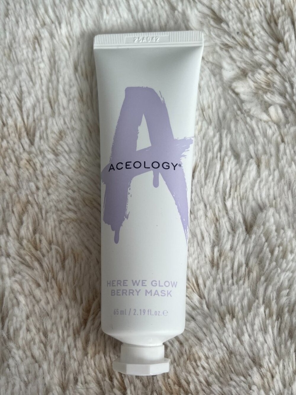 Aceology Here We Glow Berry Mask 65 mL / 2.19 fl oz New, Sealed